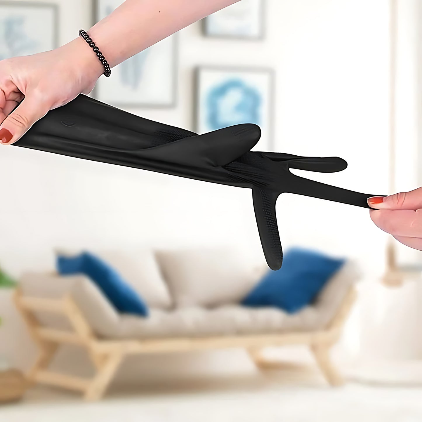Waterproof black latex gloves with grip