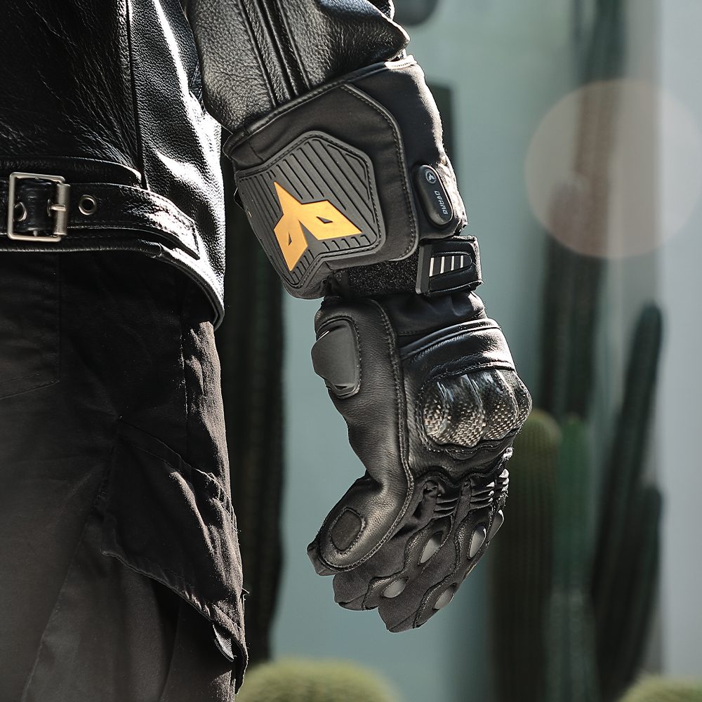 Guantes de moto negros cómodos y calefactables