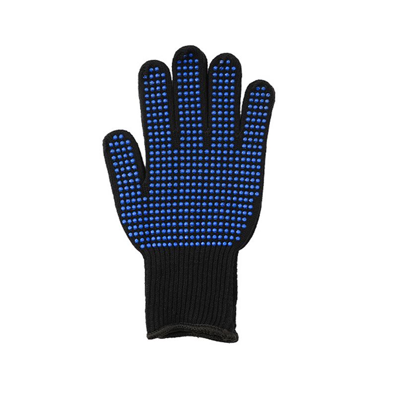 Gants anti chaleur pour coiffure