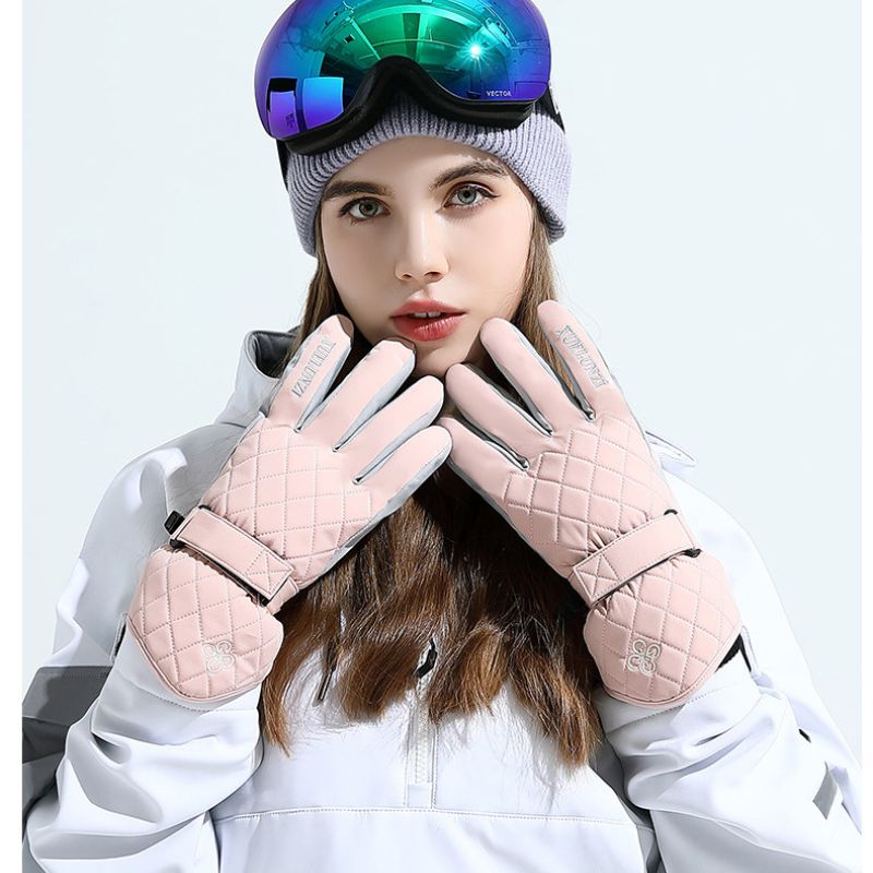 Trendy women's ski gloves with a checkered design