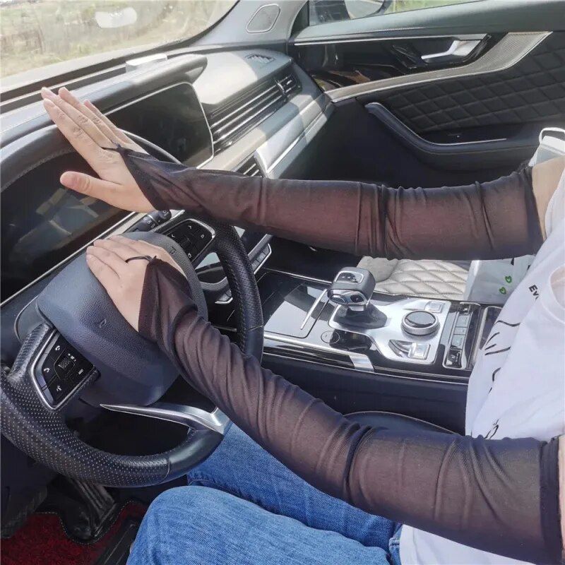 Gants longs femme en mailles transparentes