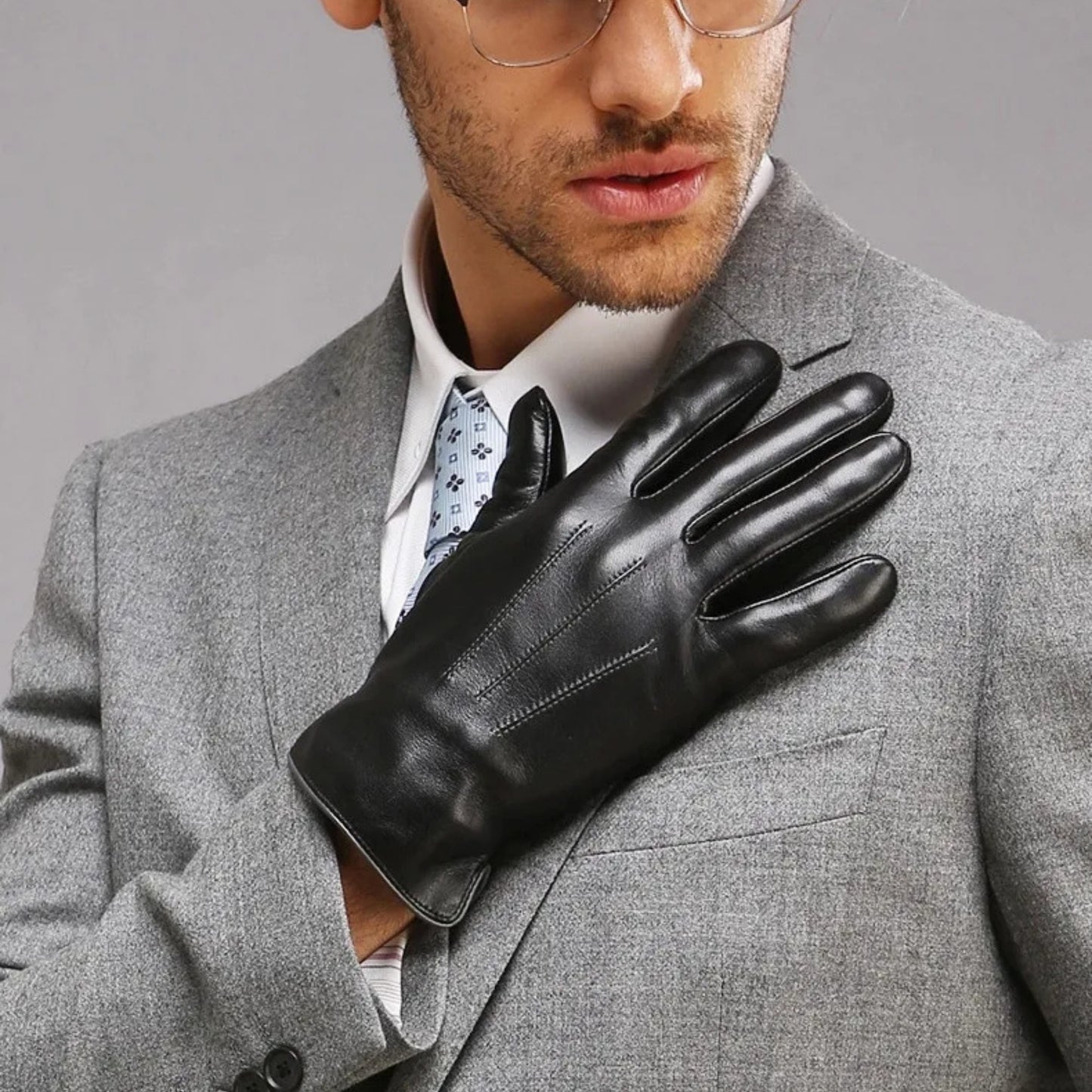 Guantes de cuero para hombre de alta gama.