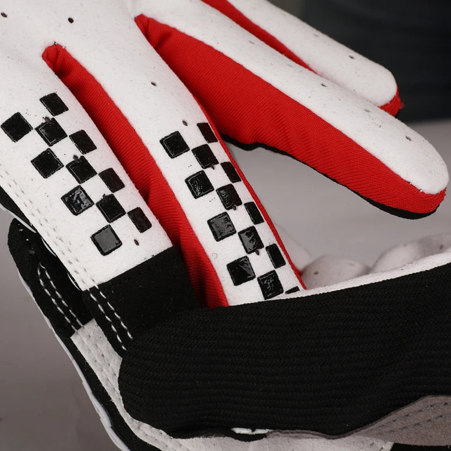 Gants VTT performance avec motifs