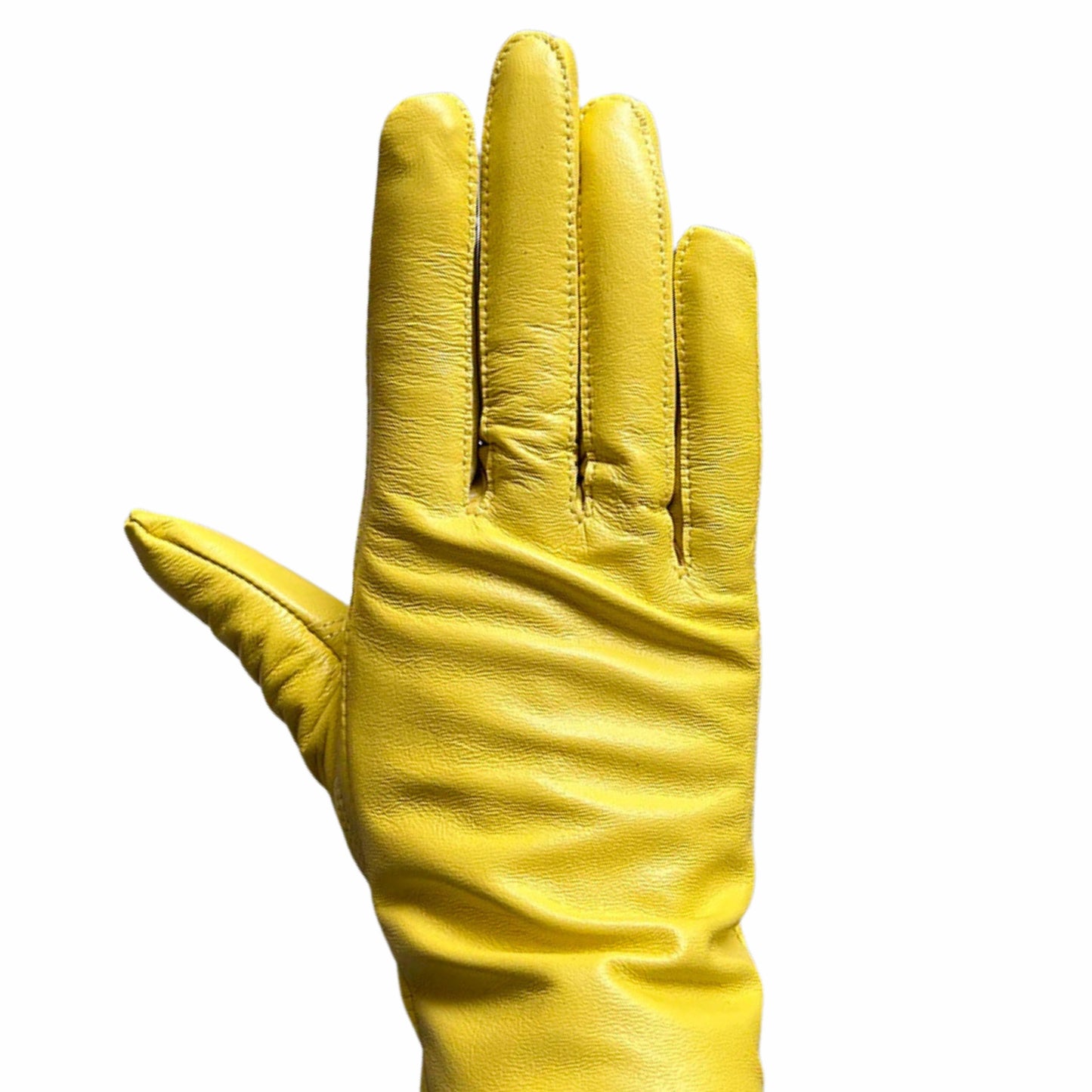 Guantes de piel para mujer en colores de moda.