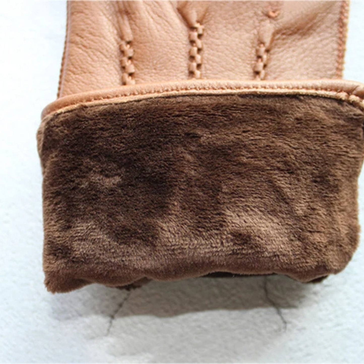 Guantes de piel para hombre con forro cálido y suave.