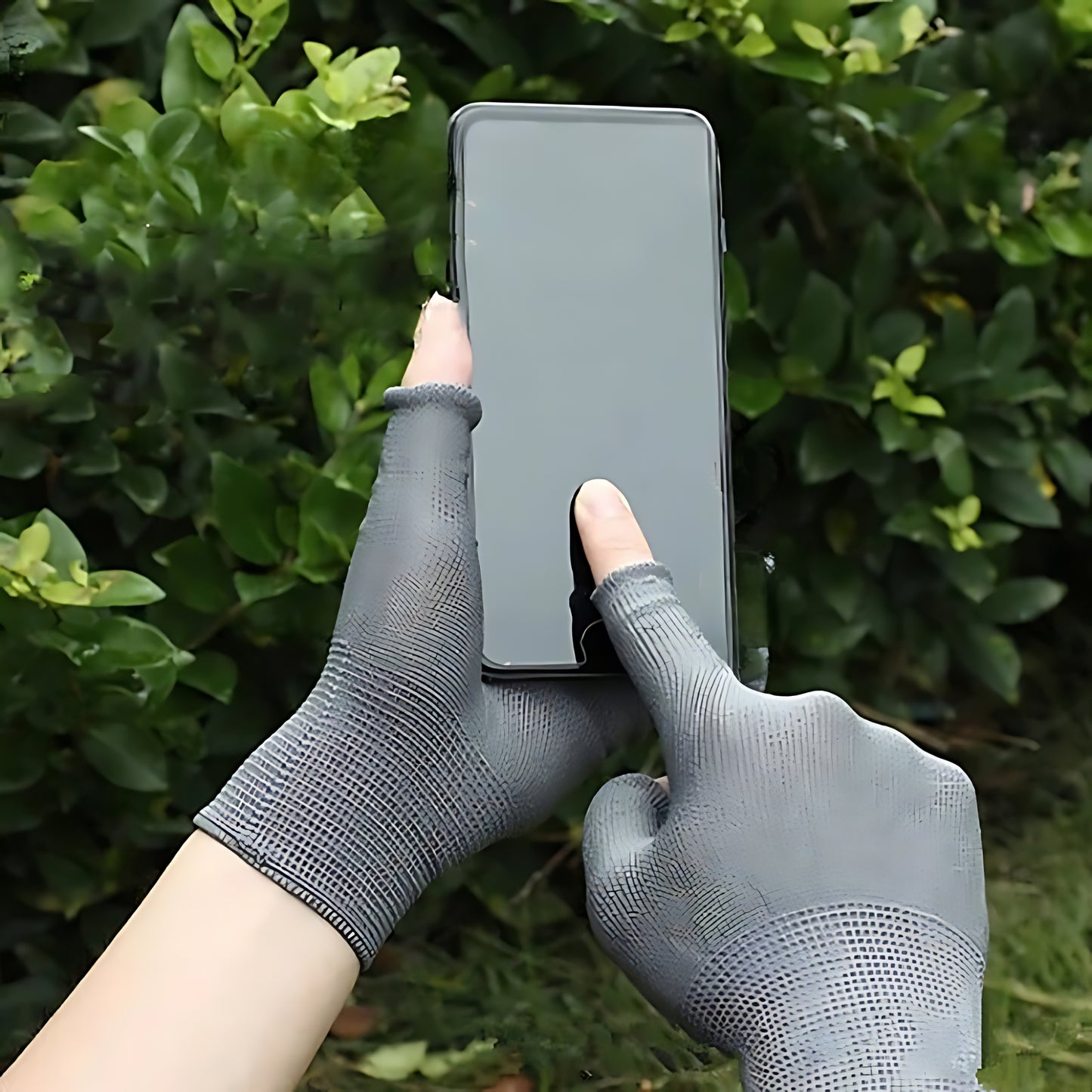 Men's thin, lightweight and practical mittens