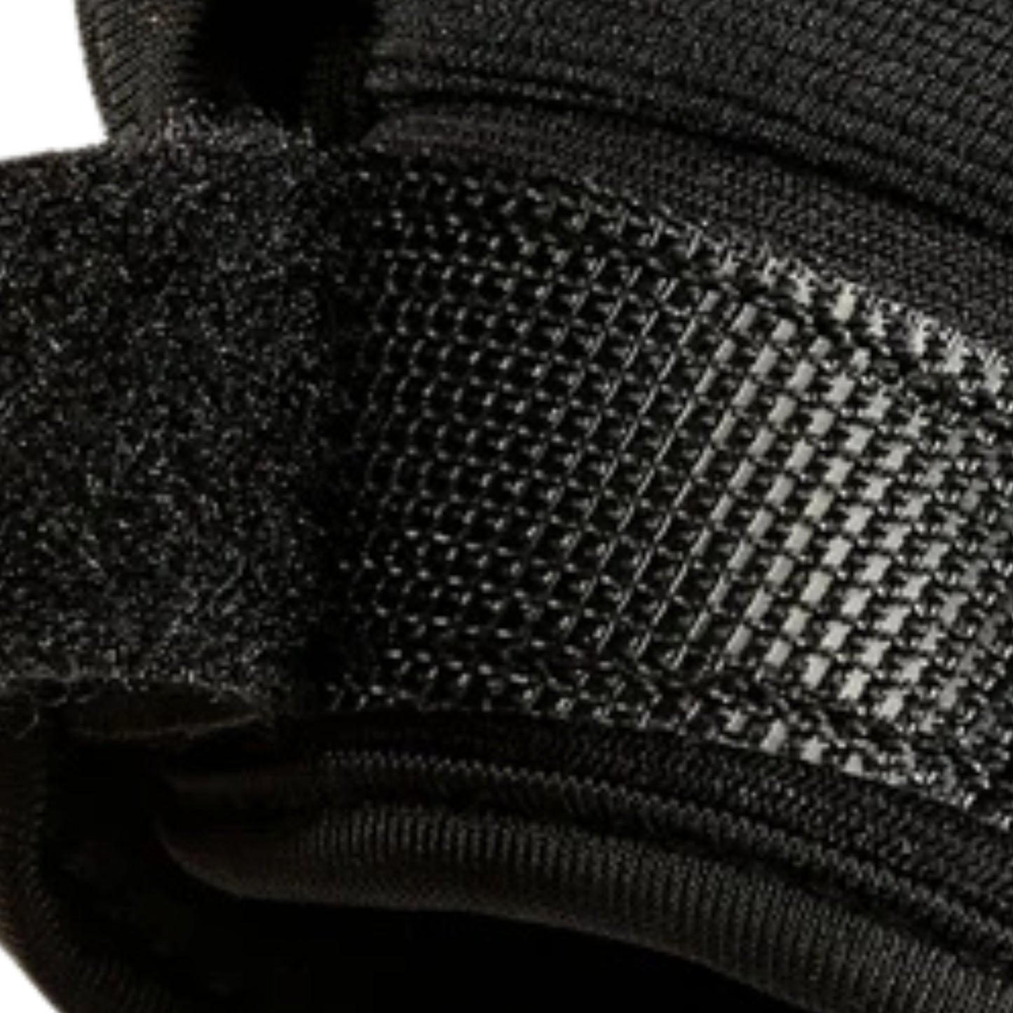 Black winter cycling gloves with shock absorption