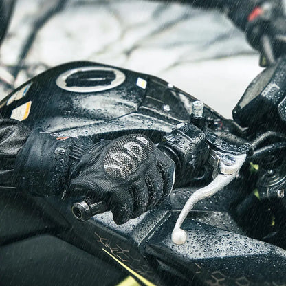 2023_03_gant_moto_hiver_en_carbone_7