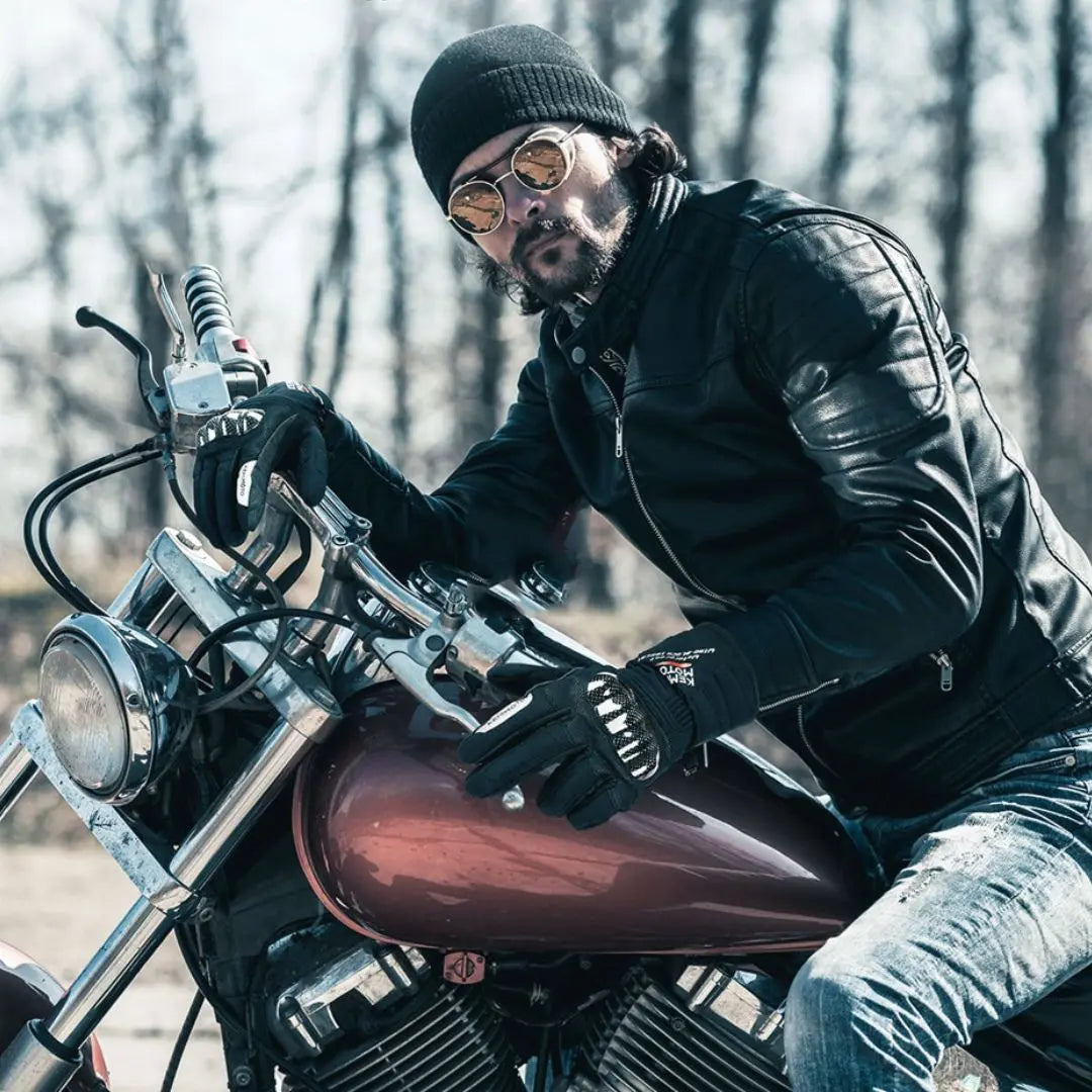 2023_03_gant_moto_hiver_en_carbone_8