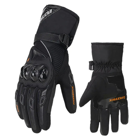 Gant moto hiver coupe-vent noir avec coque de protection en plastique sur fond blanc