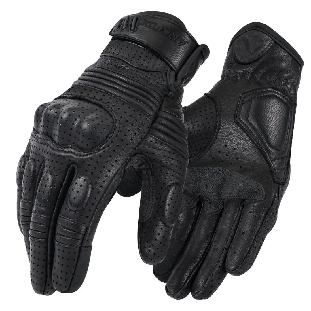 Gant moto cuir perforé avec protection renforcée noir sur fond blanc.